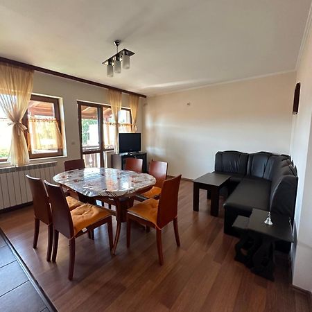 Valevitsata Guesthouse Razlog Exterior photo